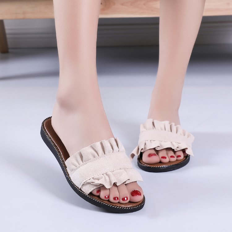 Fungus Lace Design Flat Heel Women's Slippers